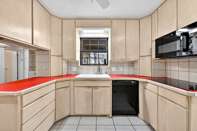 1502 Ventura Ave, Midland, TX 79705