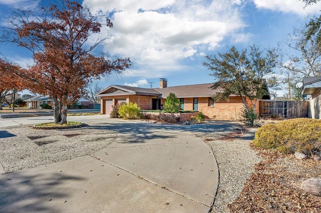 1502 Ventura Ave, Midland, TX 79705