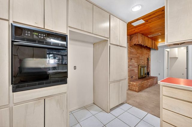 1502 Ventura Ave, Midland, TX 79705