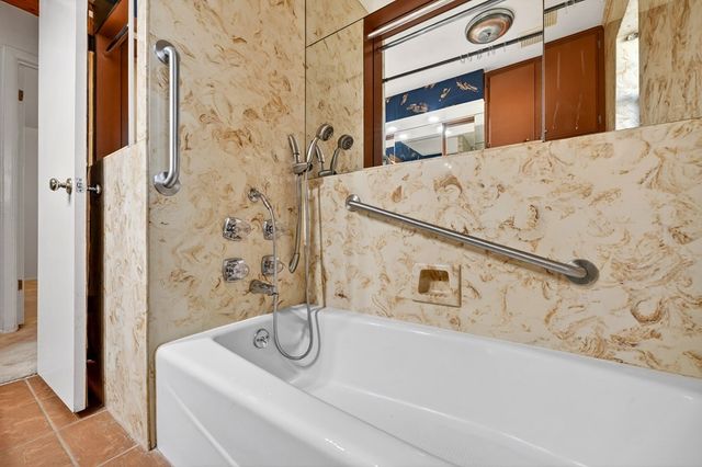 1502 Ventura Ave, Midland, TX 79705