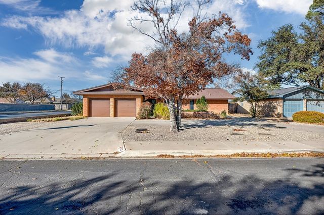 1502 Ventura Ave, Midland, TX 79705