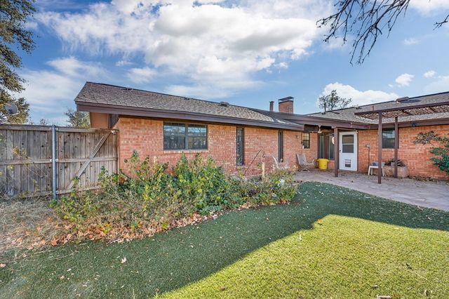 1502 Ventura Ave, Midland, TX 79705