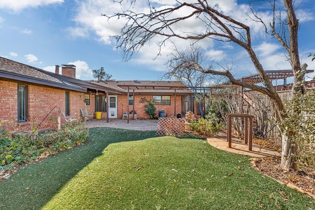 1502 Ventura Ave, Midland, TX 79705