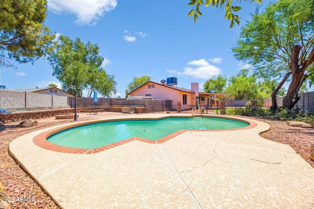 2530 E VILLA MARIA Drive, Phoenix, AZ 85032