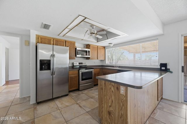 2530 E VILLA MARIA Drive, Phoenix, AZ 85032