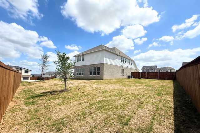 817 Headwaters Drive, Haslet, TX 76052