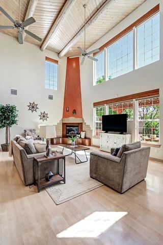 6334 Mojave Street NW, Albuquerque, NM 87120