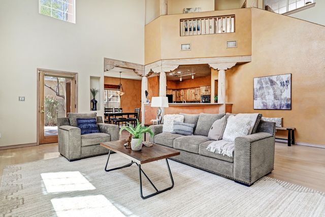 6334 Mojave Street NW, Albuquerque, NM 87120