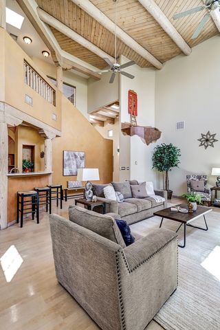 6334 Mojave Street NW, Albuquerque, NM 87120