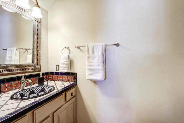 6334 Mojave Street NW, Albuquerque, NM 87120