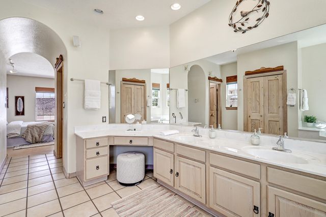 6334 Mojave Street NW, Albuquerque, NM 87120