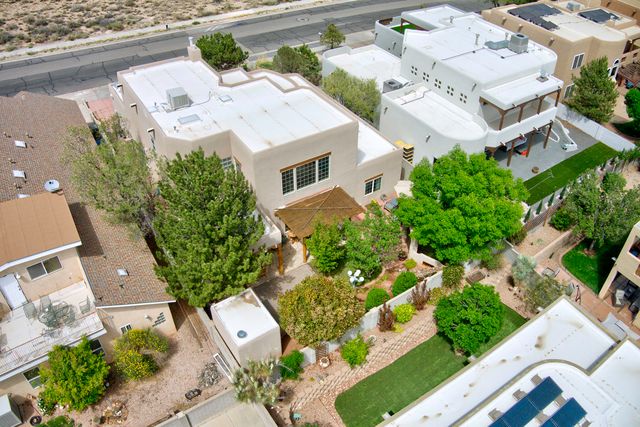 6334 Mojave Street NW, Albuquerque, NM 87120