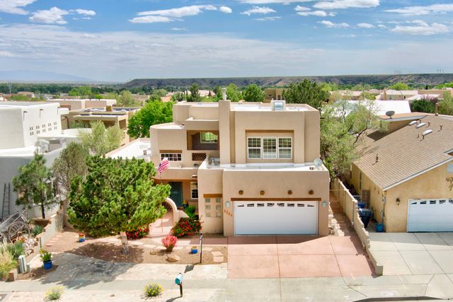 6334 Mojave Street NW, Albuquerque, NM 87120