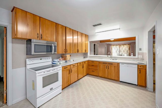 3313 W Michigan Ave, Midland, TX 79703