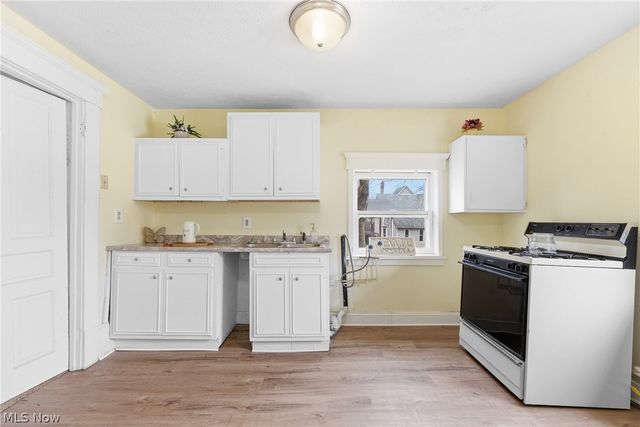 1024 Rex Avenue NE, Canton, OH 44704