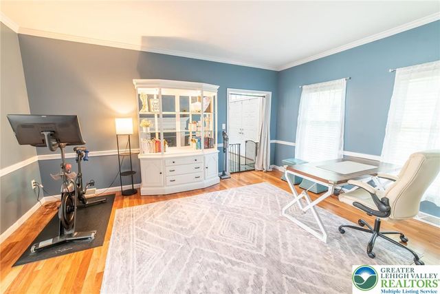 5526 Holiday Drive, Upper Macungie Twp, PA 18104