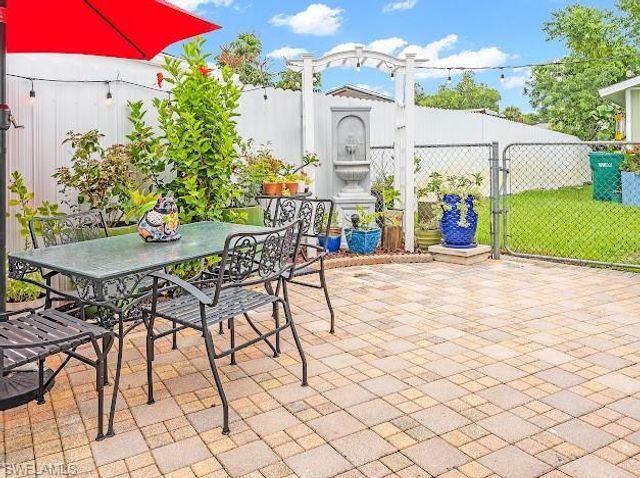 4151 19th CT SW, Naples, FL 34116