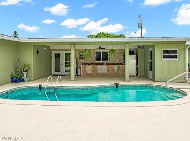 4151 19th CT SW, Naples, FL 34116