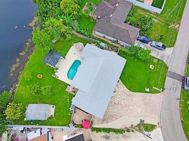 4151 19th CT SW, Naples, FL 34116