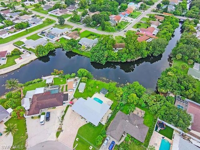4151 19th CT SW, Naples, FL 34116