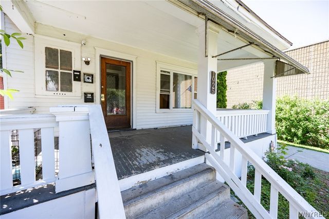 1925 South Park Avenue, Buffalo, NY 14220