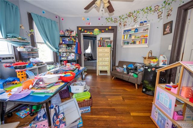 1925 South Park Avenue, Buffalo, NY 14220