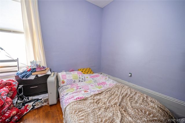 1925 South Park Avenue, Buffalo, NY 14220