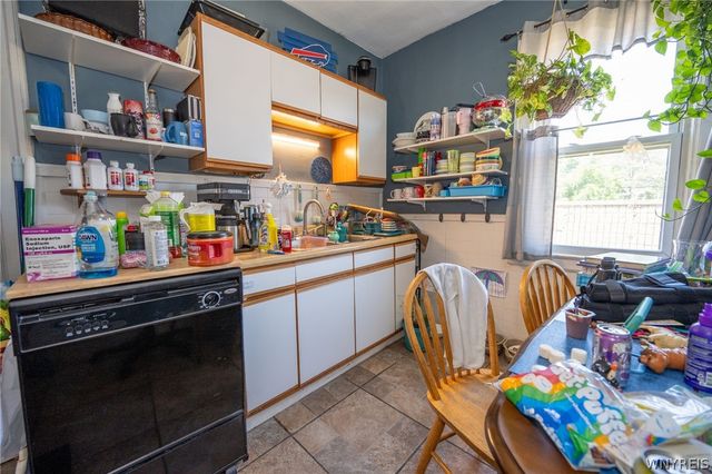 1925 South Park Avenue, Buffalo, NY 14220