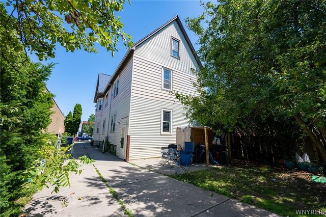 1925 South Park Avenue, Buffalo, NY 14220