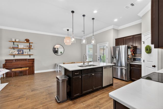 141 Gulfstream, Shreveport, LA 71106