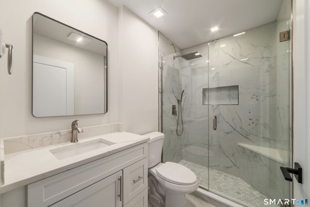 304 Heritage Village B, Southbury, CT 06488