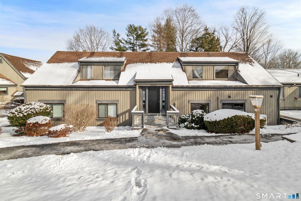 304 Heritage Village B, Southbury, CT 06488