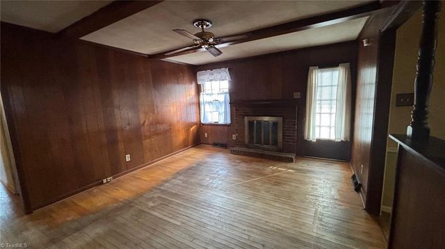 2223 Meloine Lane, Greensboro, NC 27407