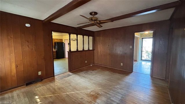 2223 Meloine Lane, Greensboro, NC 27407