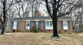 2223 Meloine Lane, Greensboro, NC 27407