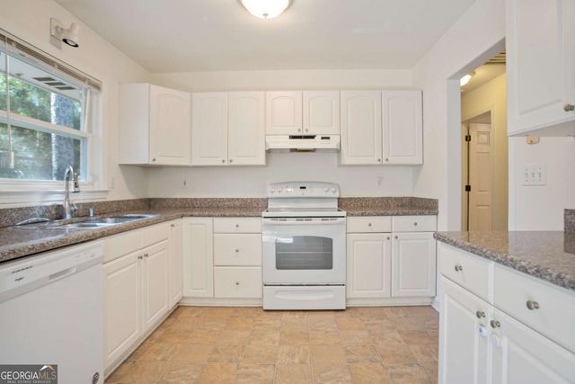 4433 Locksley Road, Tucker, GA 30084