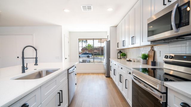 14044 N Cameo Drive, Sun City, AZ 85351