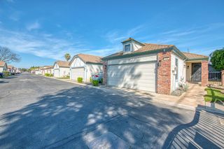595 Quill Lane, Clovis, CA 93612