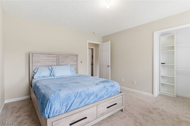 7004 Fallow Way, Lorain, OH 44053