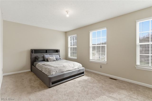 7004 Fallow Way, Lorain, OH 44053