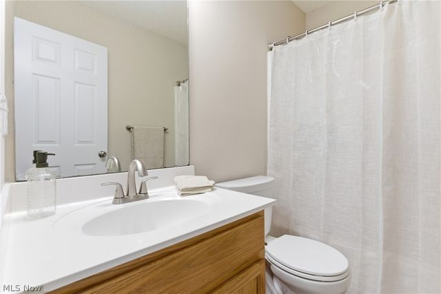 7004 Fallow Way, Lorain, OH 44053