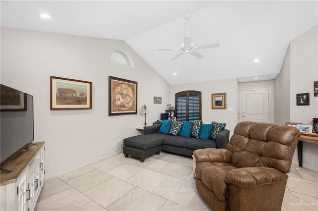 1515 N Jackson Road, Edinburg, TX 78541