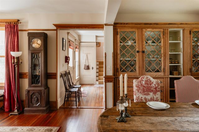 91 Old Hankins Road, Callicoon, NY 12723