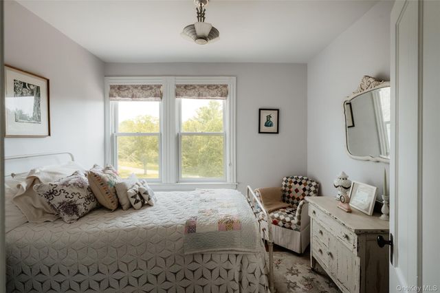 91 Old Hankins Road, Callicoon, NY 12723