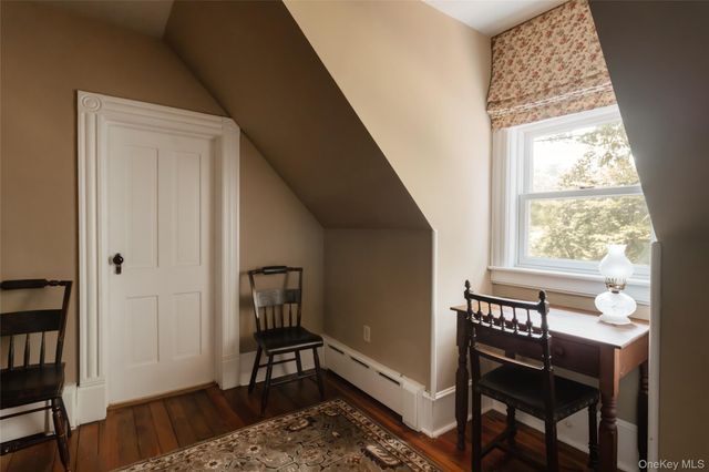 91 Old Hankins Road, Callicoon, NY 12723