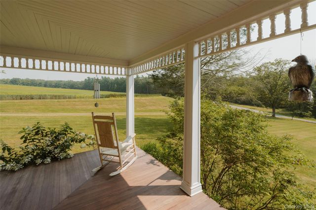 91 Old Hankins Road, Callicoon, NY 12723