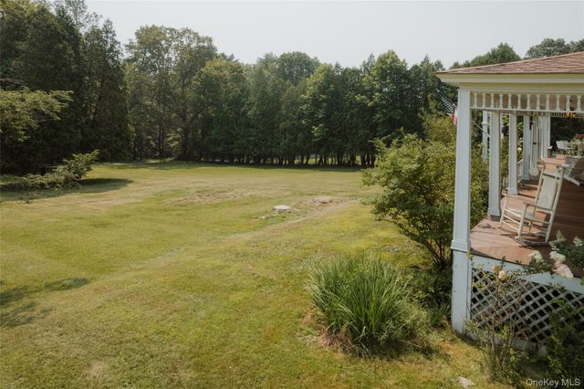 91 Old Hankins Road, Callicoon, NY 12723