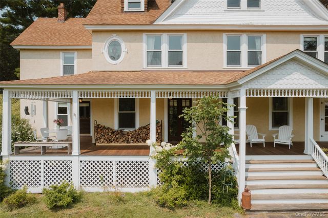 91 Old Hankins Road, Callicoon, NY 12723