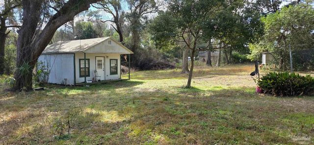 3705 & 3709 W Jackson St, Pensacola, FL 32505