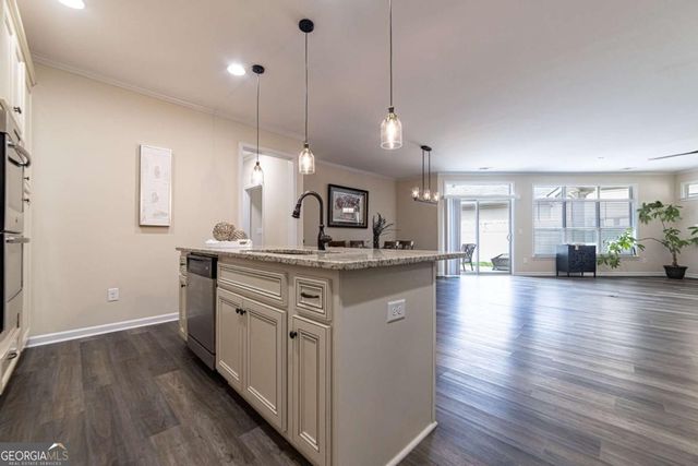 101 Saxton Lane, Mcdonough, GA 30253